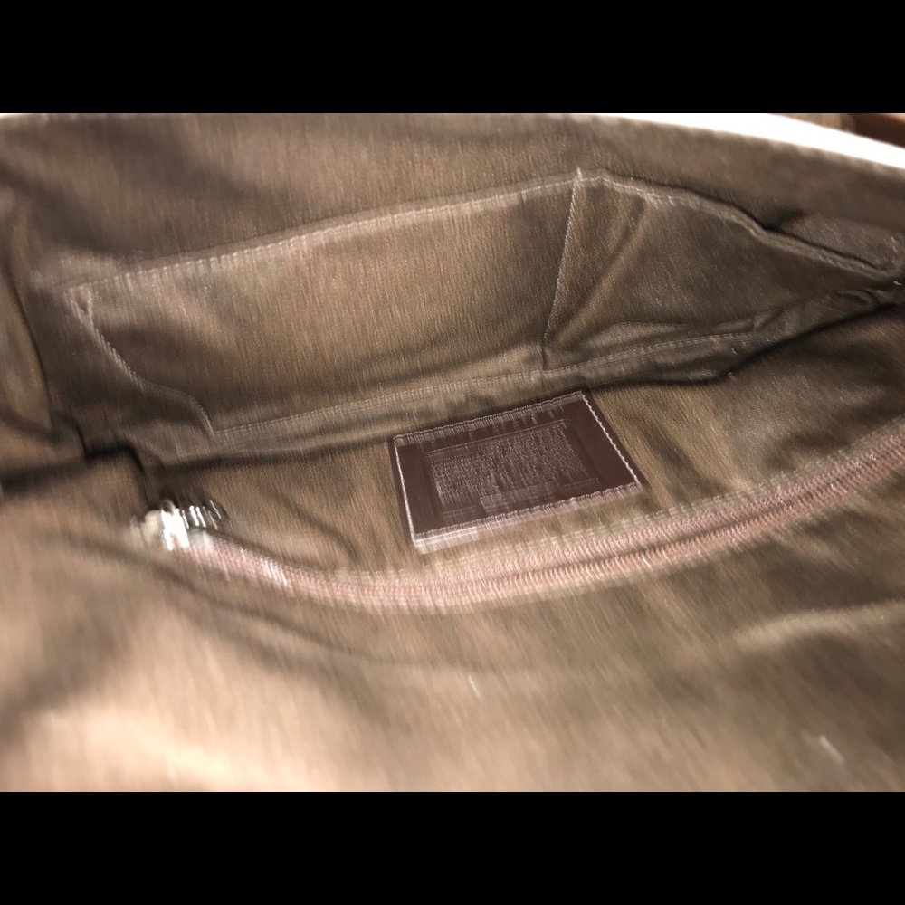 Coach Handbag - Picture 7 of 8